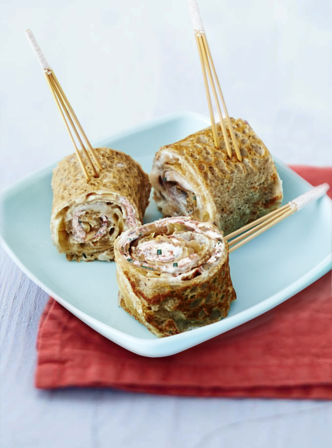 galettes-ble-noir-roulees-rillettes-bar-beurre-blanc-ty-gwenn